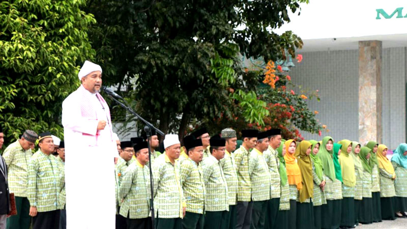  Tuan Guru Syekh H Ismail Royan jadi Inspektur Upacara Peringatan HUT Ke-72 RI