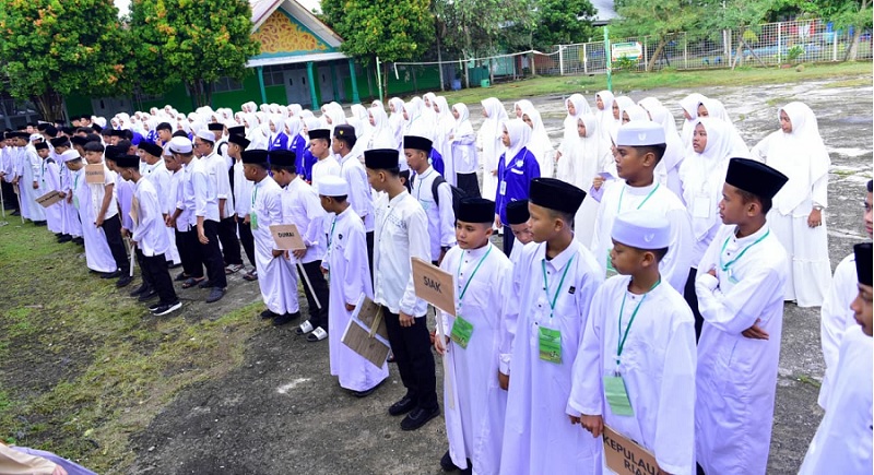 Tuan Guru Ucapkan Terima Kasih sekaligus Dorong Kembangkan Bakat dan Kemampuan Santri