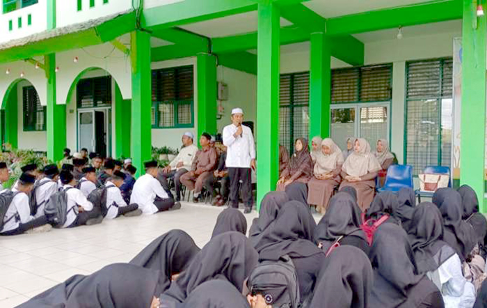 Hari Pertama Sekolah, Semangat dan Harapan Dalam Suasana Perkenalan