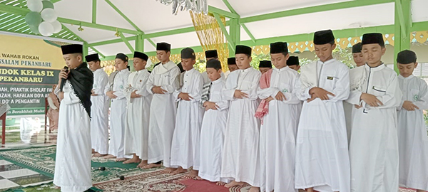 Lomba Shalat Tarawih dan Witir Jadi Tradisi Santri SMP Babussalam Semarakkan Ramadhan