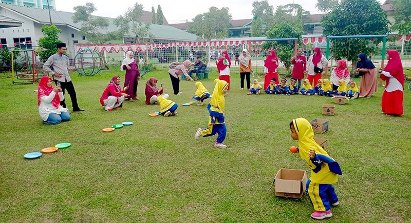 Asyiknya Mengikuti Lomba Perayaan HUT Kemerdekaan RI di TK Babussalam