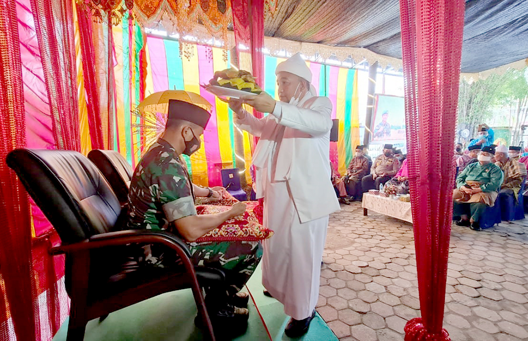 Tuan Guru Hadiri Majelis Upah-Upah FKPMR Untuk Bapak Danrem Brigjen TNI M Syech Ismed SE MHan