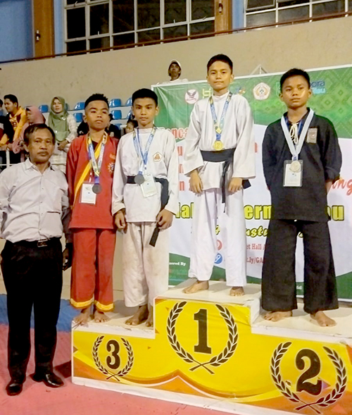 Ananda Almuttaqi Raih Juara 1 Kejuaraan Pencak Silat Piala Gubernur Riau