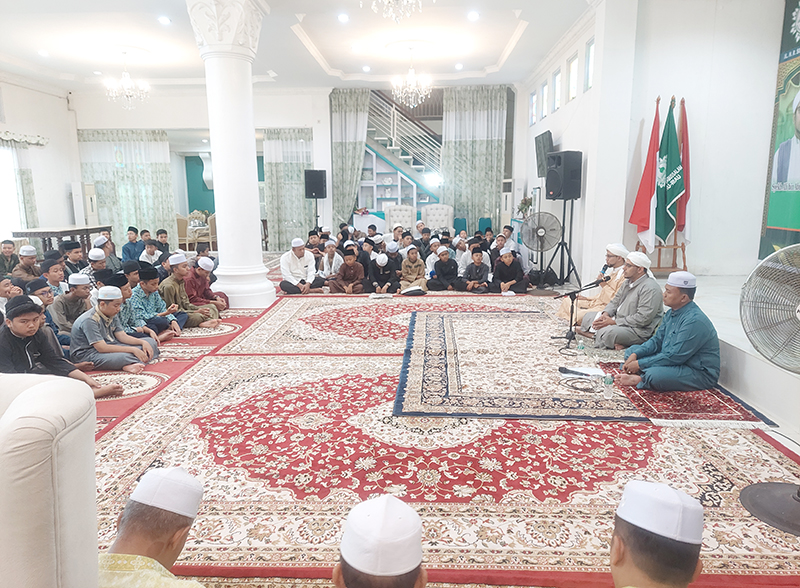 Simak Pesan-Pesan Penting Syekh Ali Bafadhol dan Husein Al-Kaf Untuk Santri Babussalam