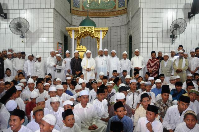 Imam Besar Masjid Putra Jaya Jadi Imam di Masjid Darussalam