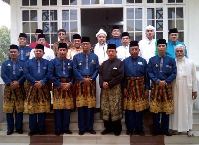 Syekh H Ismail Royan Hadiri HUT Ke-16 Kabupaten Rokan Hilir