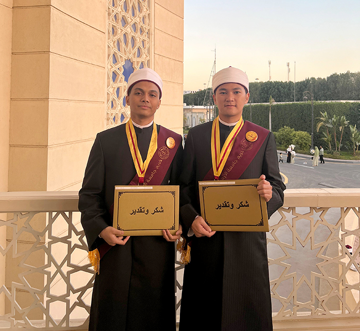 Alhamdulillah, Dua Alumni Ponpes Babussalam Ini Lulus Cepat Dari Universitas Al Azhar Mesir