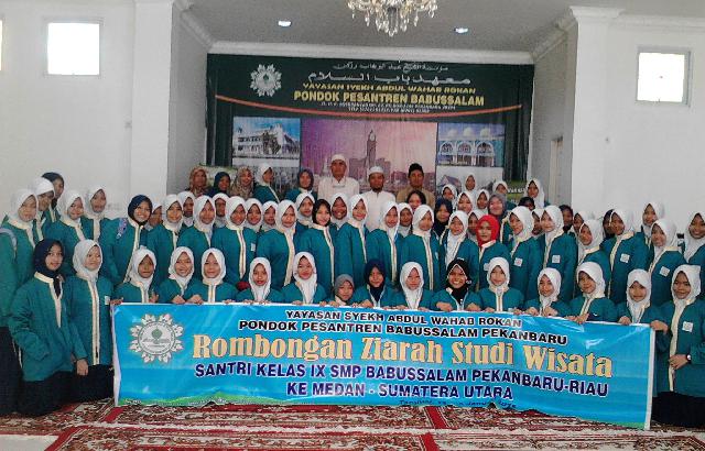 Santri Babussalam Ziarah Studi Wisata ke Sumatera Utara dan Aceh